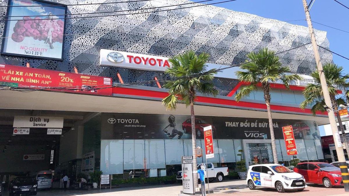 Toyota Đông Sài Gòn - TP. HCM: Giới thiệu đại lý, chỉ đường, hình ảnh chi tiết, giá và khuyến mãi ...