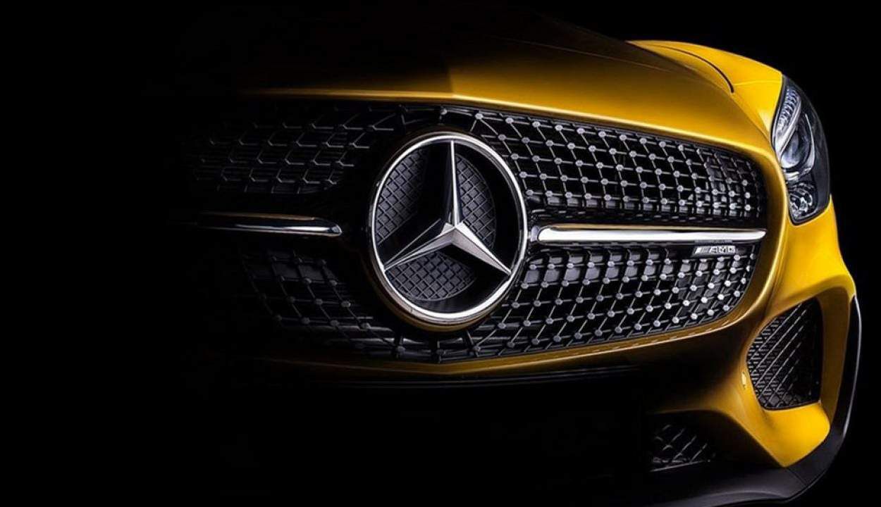 Giá xe Mercedes 2023 & khuyến mãi, ưu nhược điểm từng dòng
