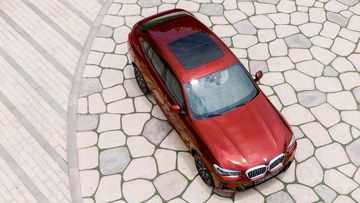 BMW X4 2023 tiếp tục áp dụng triết lý thiết kế “Form follows function”