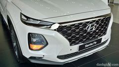 Đầu xe Hyundai Santa Fe 2021