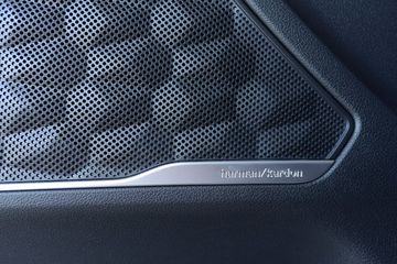 Loa Harman Kardon trên Hyundai SantaFe 2024