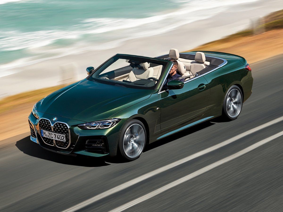 BMW 430i 2025: Giá lăn bánh và KM T8/2025