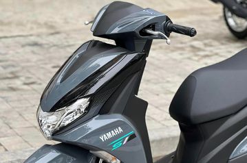 Tem dán trên phiên bản ABS màu hoàn toàn mới