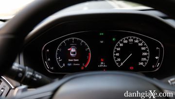 So sánh nhanh Honda Accord 2020 và Toyota Camry 2020 18 danhgiaxe.com honda accord 2020 48 101313 153557