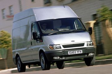 Ford Transit thế hệ thứ 6 có thiết kế hoàn toàn mới