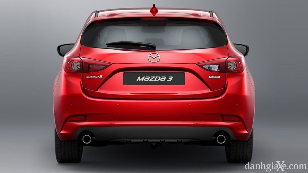  Balance preliminar del Mazda 3 2018
