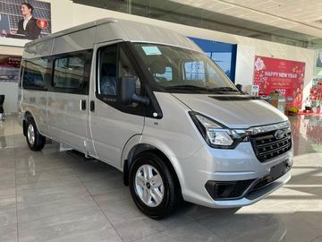 Ford Transit 2023 có sự cải tiến về thiết kế dựa trên những nghiên cứu trải nghiệm thực tế