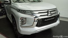 Đầu xe Mitsubishi Pajero Sport 2021