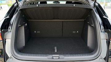 Khoang hành lý BYD Atto 3 2024 tương đối lớn, ứng dụng được nhiều mục đích khác nhau