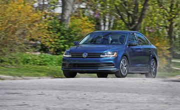 Volkswagen Jetta 2018 với những đường nét hiện đại