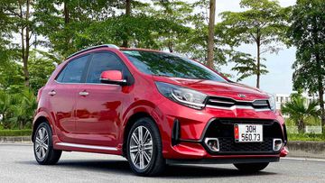 Đầu xe của KIA Morning có cản trước mới