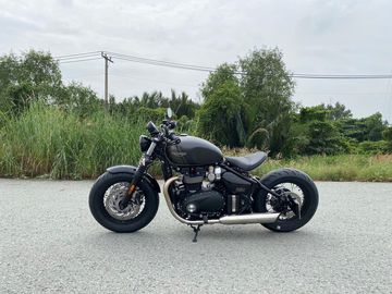 Bonneville Bobber với giá từ 600 triệu đến khoảng 650 triệu đồng