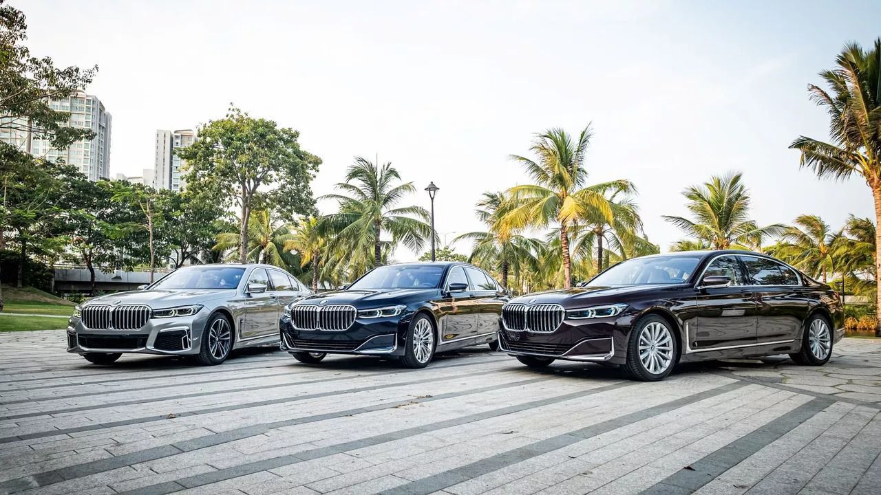 Đánh giá BMW 7 Series 2023: giá, khuyến mãi, nội ngoại thất.