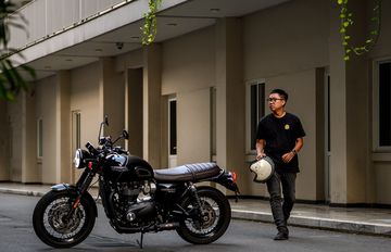 Bonneville T120 đầy đủ các tùy chọn lạ mắt với hàng trăm phụ kiện đã được ra mắt
