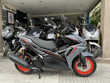 Yamaha NVX 155 thế hệ thứ 2 hoàn toàn mới với nhiều thay đổi, nâng cấp về thiết kế và trang bị