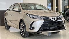 Phần đầu xe Toyota Vios 2023 được tạo điểm nhấn bằng bộ lưới tản nhiệt có hình thang ngoại cỡ