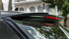 Cánh lướt gió Audi Q7 S line 2025  thiết kế chia đôi kiểu thể thao