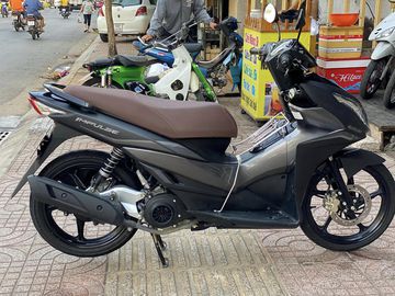 Suzuki Impulse 2023 được lấy cảm hứng dựa trên 2 chiếc xe huyền thoại là Burgman và GSX-R