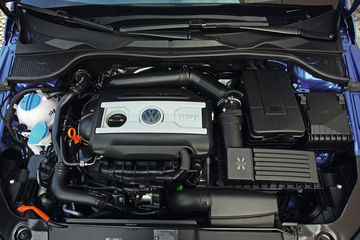 Khối động cơ giúp mẫu xe hoạt động mạnh mẽ