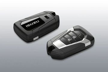 Isuzu D-Max 2025 trang bị chìa khóa thông minh và khởi động bằng nút bấm, có cả khởi động từ xa