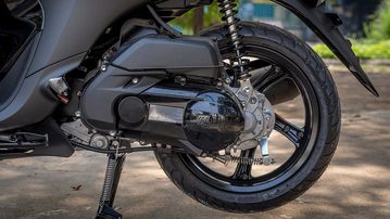 Động cơ Blue Core giúp xe hoạt động bền bỉ, lướt đi nhẹ nhàng và vận hành êm ái