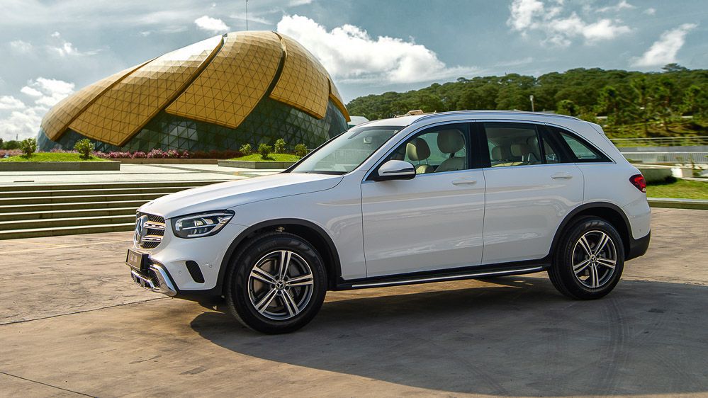 Đánh giá sơ bộ xe Mercedes-Benz GLC 200 2020