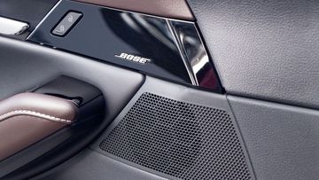 Dàn âm thanh 8 loa cho trải nghiệm sống động