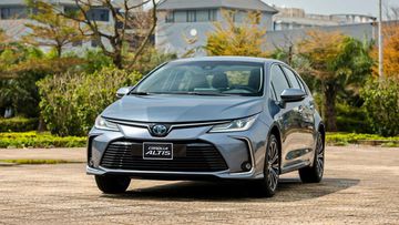 Toyota Corolla Altis 2022 đã chính thức trình diện người dùng Việt Nam với sự 