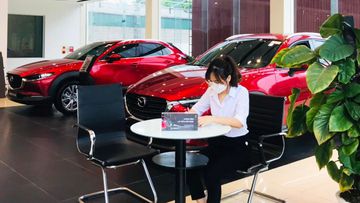 Một góc khu trưng bày tại Mazda Hà Giang