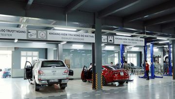 Xưởng dịch vụ