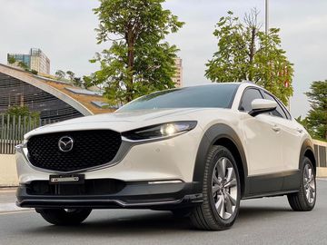 Đánh giá Mazda CX-30 2023 về hệ thống đèn chiếu sáng trước, “đôi mắt” của mẫu SUV này toát lên vẻ thần thái khi được trang bị công nghệ LED Projector hiện đại