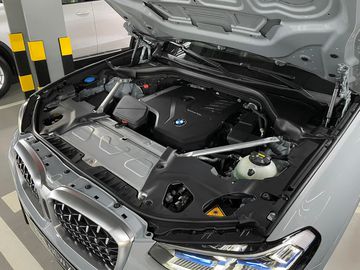 “Qủa tim” của BMW X4 phiên bản 2022
