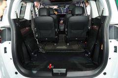 Dung t&iacute;ch khoang h&agrave;nh l&yacute; GAC M6 Pro c&oacute; thể mở rộng tối đa đến 1.100 l&iacute;t khi gập h&agrave;ng ghế thứ 3