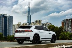 Thân xe Volkswagen Teramont X sử dụng các đường gân dập nổi quen thuộc theo phong cách châu Âu