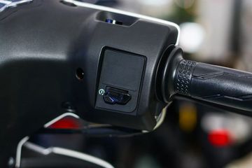 Yamaha Sirius Fi 2024 là mẫu xe số phổ thông đầu tiên của Yamaha được loại bỏ công tắc đèn