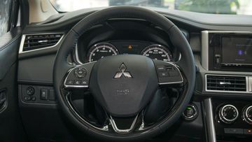 So sánh Mitsubishi Xpander và Suzuki XL7 trong tầm giá 600 triệu 13 danhgiaxe.com mitsubishi xpander 2020 18 090511 122347