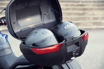 Thùng đựng lớn thuận tiện khi di chuyển xa