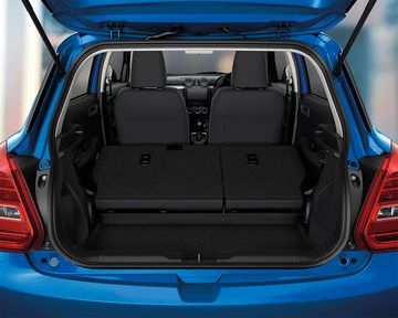 So với kích thước tổng thể, khoang hành lý của Suzuki Swift 2023 khá rộng rãi