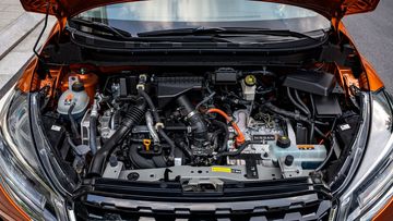 Khoang động cơ Nissan Kicks 2023 e-POWER với động cơ điện truyền động chính