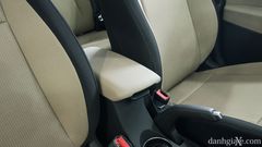 Tựa tay có thể điều chỉnh vị trí