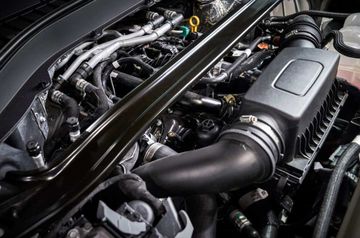 Ford Explorer 2023  được trang bị động cơ xăng Ecoboost 2.3L đã được tinh chỉnh