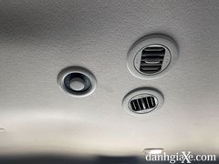 Các cửa gió này đều có thể tùy chỉnh thông qua núm xoay tích hợp trên trần