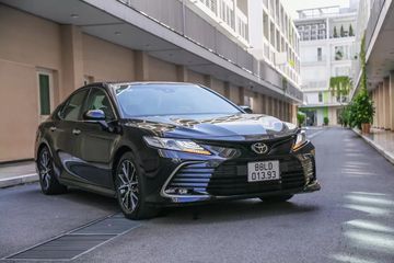 Vận hành mượt mà và an toàn là giá trị cốt lõi của Toyota Camry.