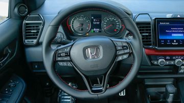 Honda City 2023 tiếp tục sử dụng vô lăng thiết kế 3 chấu thể thao