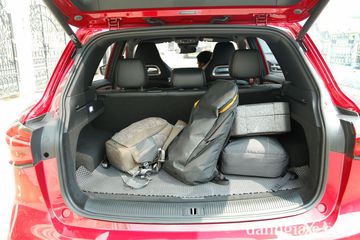 MG HS mới sở hữu khoang chứa đồ ấn tượng với dung tích lên tới 1.166L