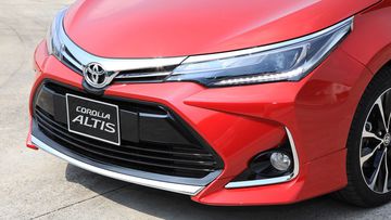 Danh gia so bo xe Toyota Corolla Altis 2021