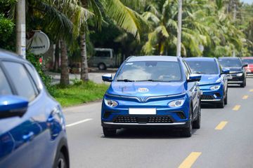 VinFast VF e34 2023 là mẫu ô tô điện có giá hấp dẫn nhất ở thời điểm hiện tại