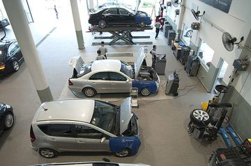 Xưởng sửa chữa được đầu tư theo tiêu chuẩn của Mercedes Benz 