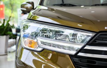 Cụm đèn LED định vị ban ngày của XL7.