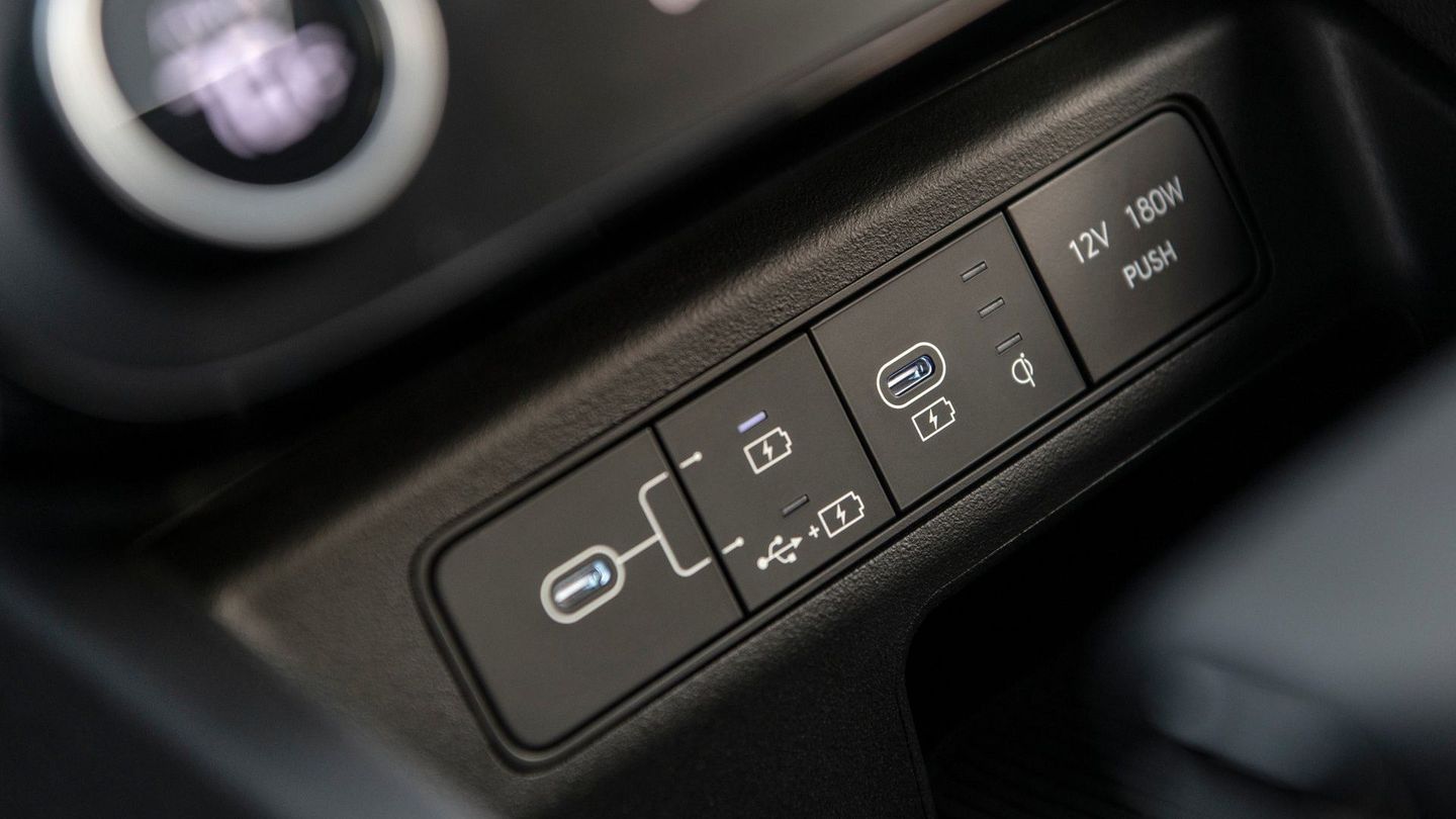Đánh giá Hyundai Tucson 2025: Giá & KM, nội ngoại thất